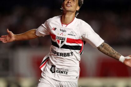 Imagem destacada São Paulo goleia Cruzeiro por 4 a 1 no Morumbi e assume vice liderança do Brasileirão
