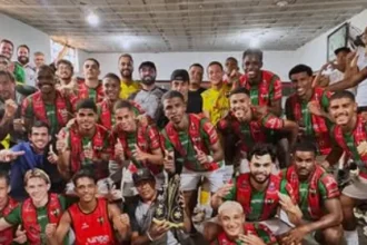 Taquaritinga supera Barretos por 2 a 0 e confirma vaga nas quartas da Série A4