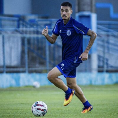Imagem destacada Confiança encerra preparação para estreia contra o Amazonas pela Série C