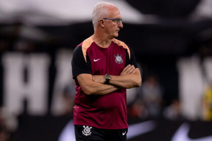 Imagem destacada Corinthians dispensa Dorival Júnior após sequência sem vitórias