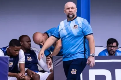Imagem destacada Portuguesa acerta últimos detalhes para anunciar Ademir Fesan como técnico na Série D