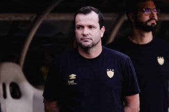 Sport atua mais vezes com técnicos interinos do que com treinador efetivo após saída de Daniel Paulista