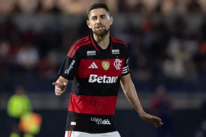 Imagem destacada Jorginho sofre lesão muscular e desfalca o Flamengo na estreia da Libertadores