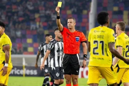Imagem destacada Árbitro colombiano comandará estreia histórica do Mirassol na Libertadores
