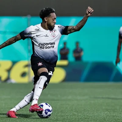 Imagem destacada Vasco analisa contratação do volante José Martínez, ex Corinthians