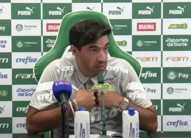 Imagem destacada Abel Ferreira lamenta empate do Palmeiras e ironiza VAR da Conmebol