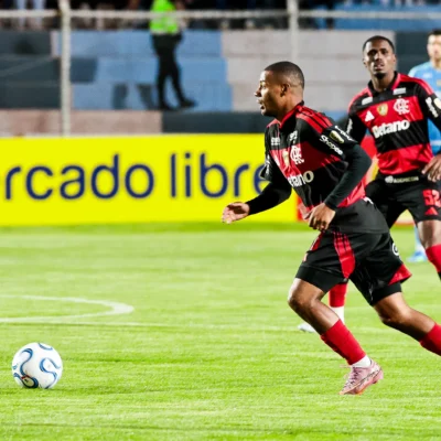 Imagem destacada Dúvida no meio campo preocupa Flamengo para o Fla Flu de sábado