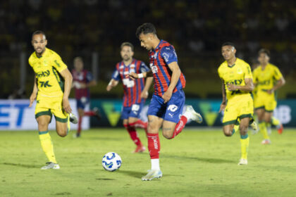 Bahia segue preparação para enfrentar o Cruzeiro com Caio Alexandre em tratamento