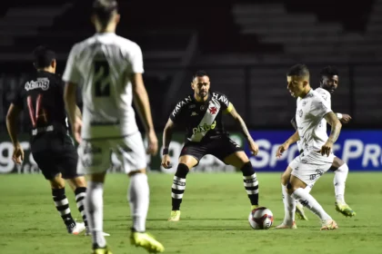 Vasco vence Audax Italiano por 2 a 1 no Chile e mantém liderança do Grupo G