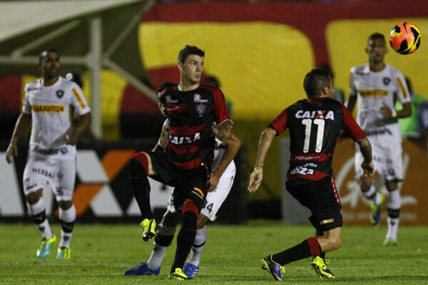 Vitória alcança melhor colocação na Série A desde 2013 após 14 rodadas