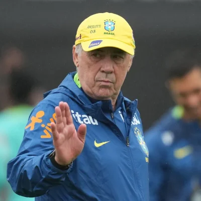 Ancelotti envia pré-lista com 55 jogadores para a Copa; Flamengo tem sete nomes e Neymar retorna