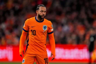 Koeman anuncia lista de 26 convocados da Holanda para a Copa; Memphis vai ao terceiro Mundial