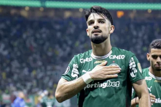 Palmeiras deve negociar Flaco López após a Copa do Mundo para aliviar pressão financeira