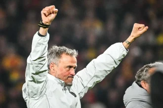 PSG conquista título da Ligue 1 após vitória sobre o Lens e amplia hegemonia nacional