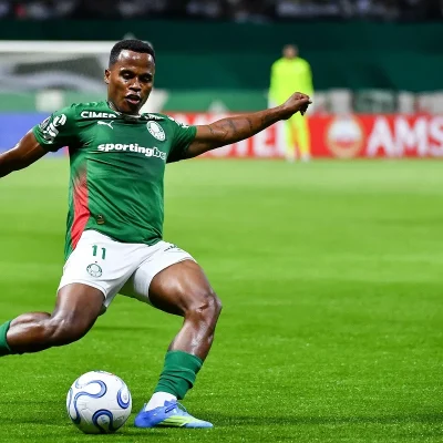 Palmeiras e Cruzeiro lideram a programação de futebol na TV desta quinta-feira (28)