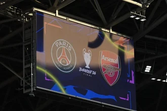 Final da Champions entre PSG e Arsenal é o principal destaque da programação de futebol na TV neste sábado (30)