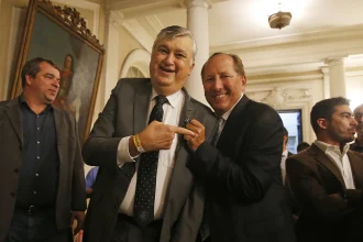 Botafogo rompe último vínculo com John Textor e intensifica críticas à gestão do americano