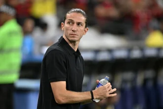 Filipe Luís acerta com o Monaco e será o novo técnico, diz L’Equipe