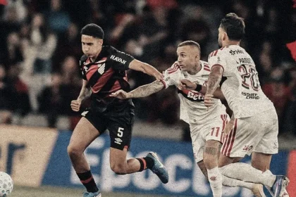 Brasileirão: Flamengo empata com Athletico PR e "ajuda" Palmeiras