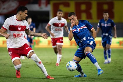 Fortaleza segura pressão do CRB, empata sem gols e avança na Copa do Brasil