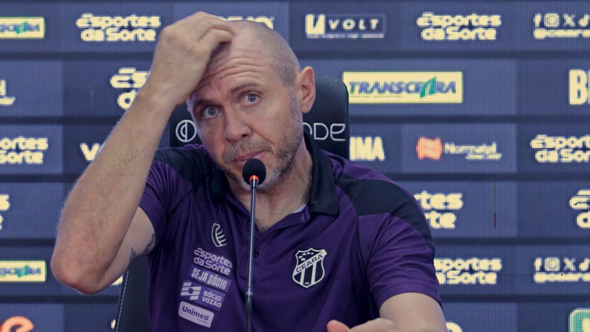 Mozart questiona expulsões de Luizão e Alex Silva após eliminação do Ceará na Copa do Nordeste