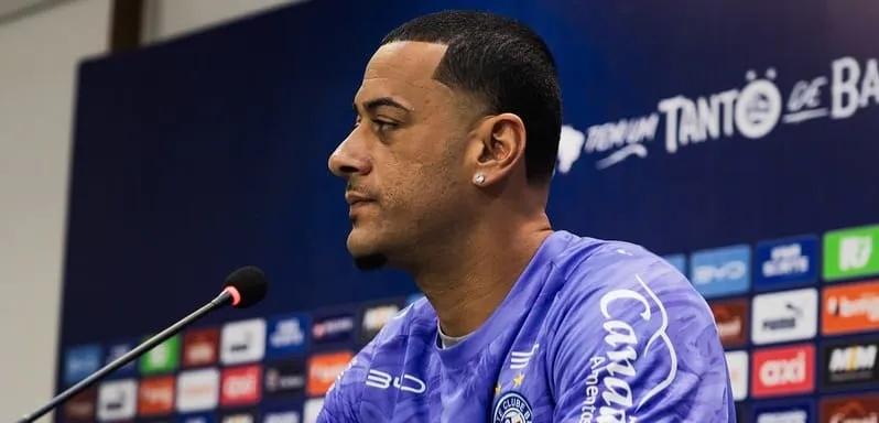 Goleiro do Bahia rompe tendão patelar e só deve voltar aos gramados em 2026
