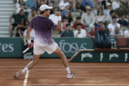 João Fonseca estreia com vitória no torneio de Roland Garros