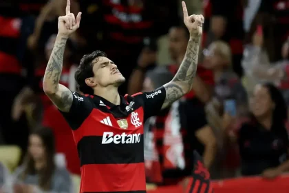 Libertadores: Pedro decide e Flamengo está nas oitavas de final