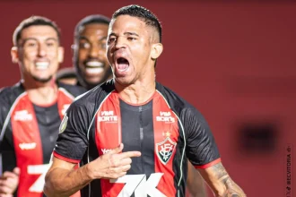 Vitória provoca Flamengo nas redes sociais após avançar às oitavas da Copa do Brasil