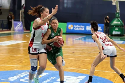 Sesi Araraquara vence o Cerrado e encosta na liderança da LBF