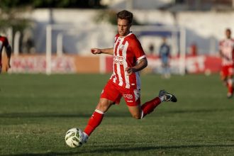 Náutico goleia Operário-PR por 6 a 2 e registra primeira vitória visitante por seis gols no século