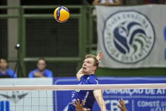 Vôlei Itaquá contrata oito jogadores e fecha elenco para a temporada 2026/27