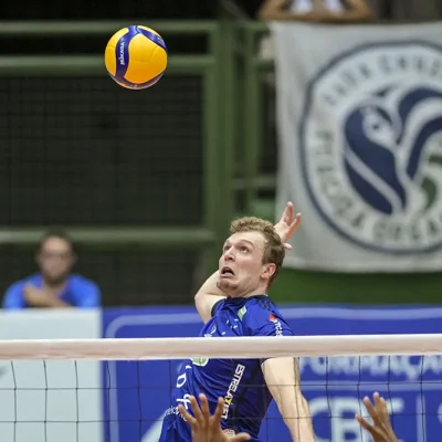 guilherme rech jaraguaense voleibol sada cruzeiro 2023 4