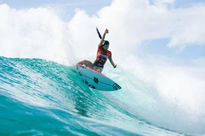 luana silva 26goldcoast agj09169 andrew shield