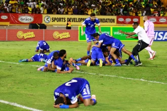 Curaçao, a menor nação a se classificar para a Copa, transforma a torcida e celebra vaga inédita