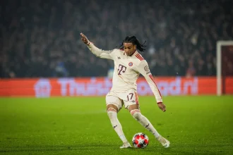 Real Madrid prepara oferta de 150 milhões de euros por Michael Olise
