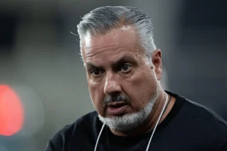 Flamengo terá orçamento limitado e dependerá de vendas para reforços na próxima janela