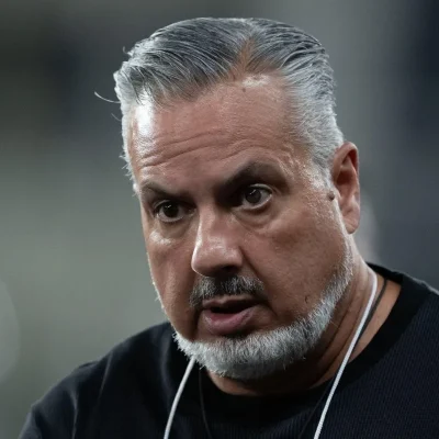 Flamengo terá orçamento limitado e dependerá de vendas para reforços na próxima janela