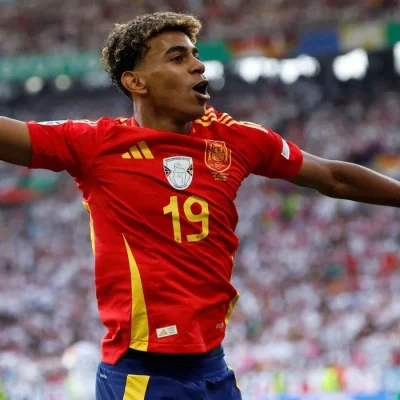 Com elenco estelar, Espanha encabeça Grupo H da Copa do Mundo