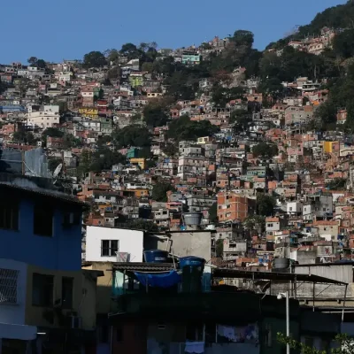 Projeto de turismo em favelas do Rio prepara rota especial para a Copa