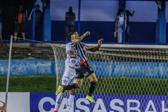 Anápolis vence Paysandu por 3 a 1 na primeira partida da final da Copa Verde