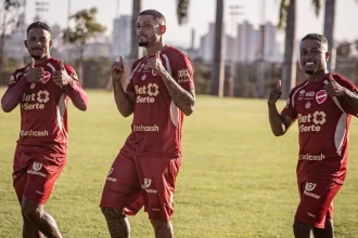 Vila Nova, líder da Série B, visita o Cuiabá na Arena Pantanal pela 13ª rodada
