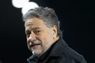 Justiça determina quebra de sigilo bancário e fiscal de Casares e outros quatro investigados por exploração de camarote no Morumbi