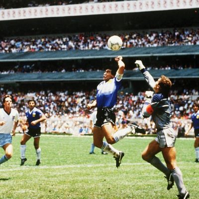antes da mano de dios maradona j enganou rbitro com gol de m 20260616