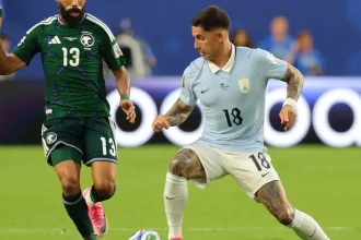 Arábia Saudita segura empate e frustra Uruguai na estreia da Copa