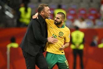 Austrália derrota Turquia por 2 a 0 e sonha alto na Copa 2026