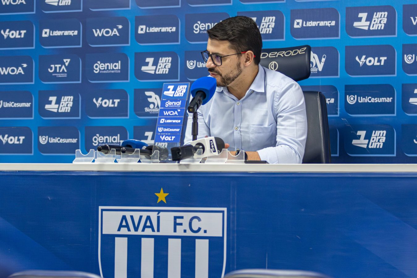 ava mant m t cnico ap s 11 jogos sem vencer e diretoria pede 20260617