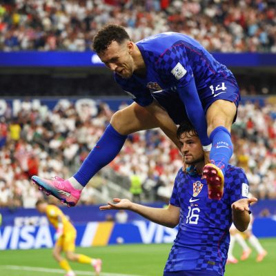baturina marca na estreia e se firma como herdeiro de modric 20260623