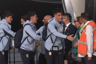 Bielsa agrava lesão de Arrascaeta e Flamengo cobra responsabilidade