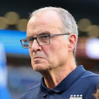 bielsa detona cooling breaks na copa altera a ess ncia do fu 20260621